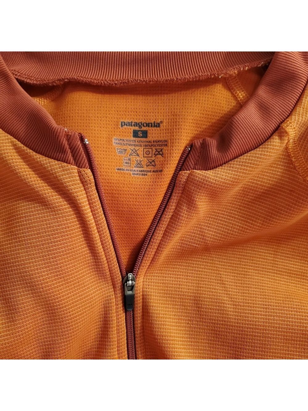 Patagonia quarter zip - Picture 2 of 4